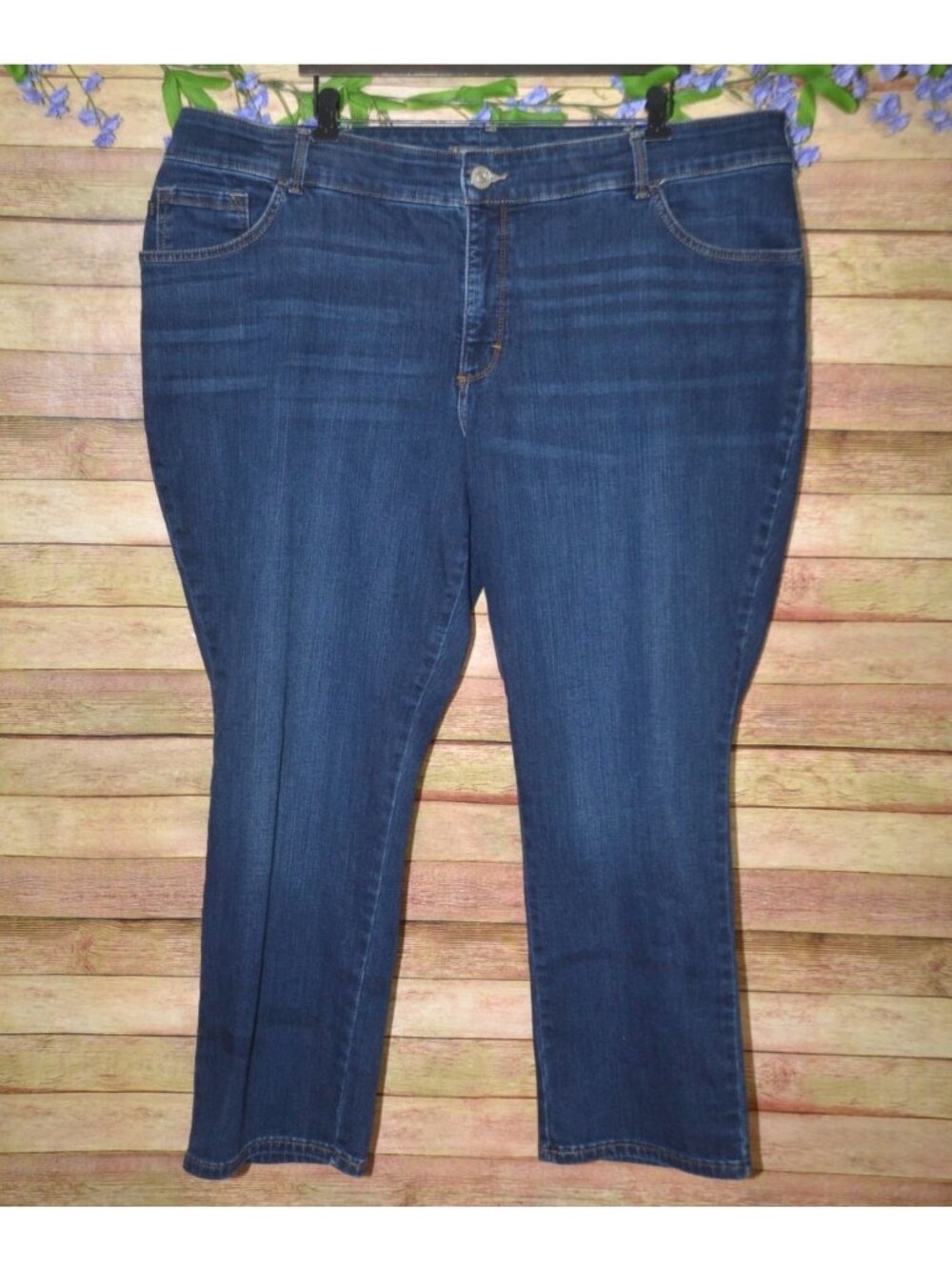 Lee Relaxed Fit Straight High Rise Blue Jeans Plus Size 22WP Instantly Slimming